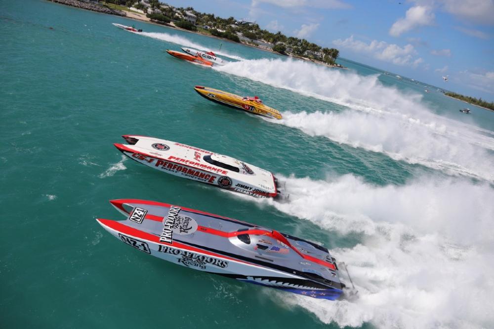 Boats in action Key West Race World Offshore 2019