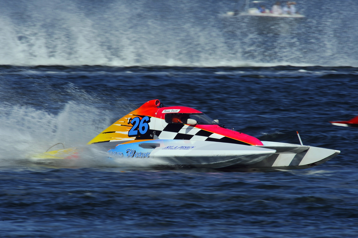 Inboard Hydroplane Racing