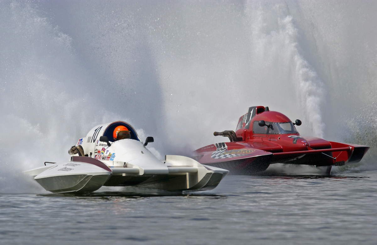 Inboard Hydroplane Powerboat Racing